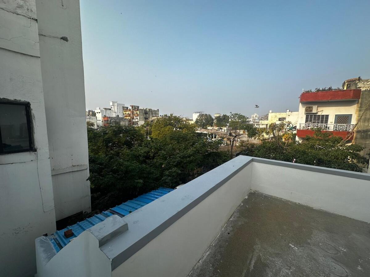 Jb Villa Home Stay Джайпур Екстериор снимка