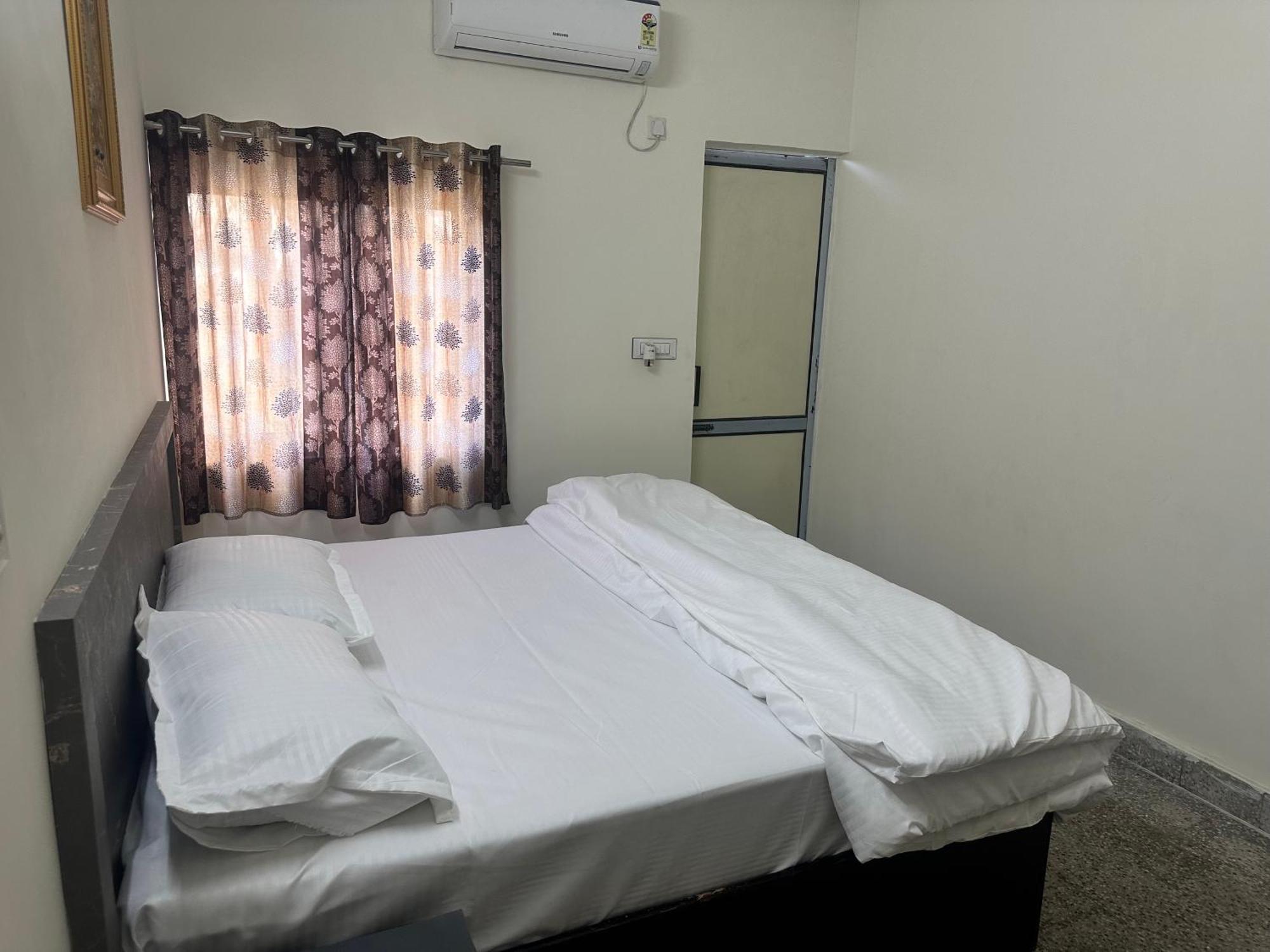 Jb Villa Home Stay Джайпур Екстериор снимка
